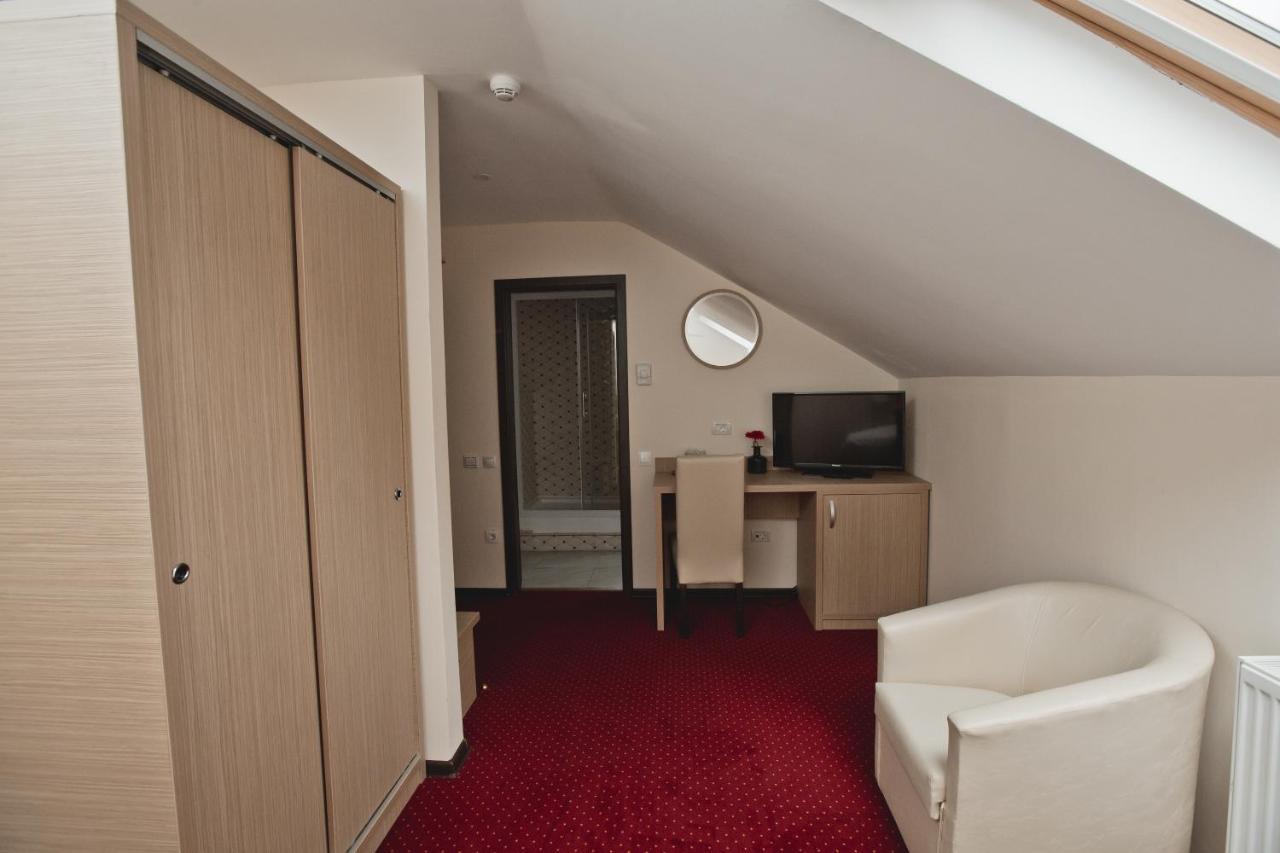 Hotel Evergreen أمارا المظهر الخارجي الصورة