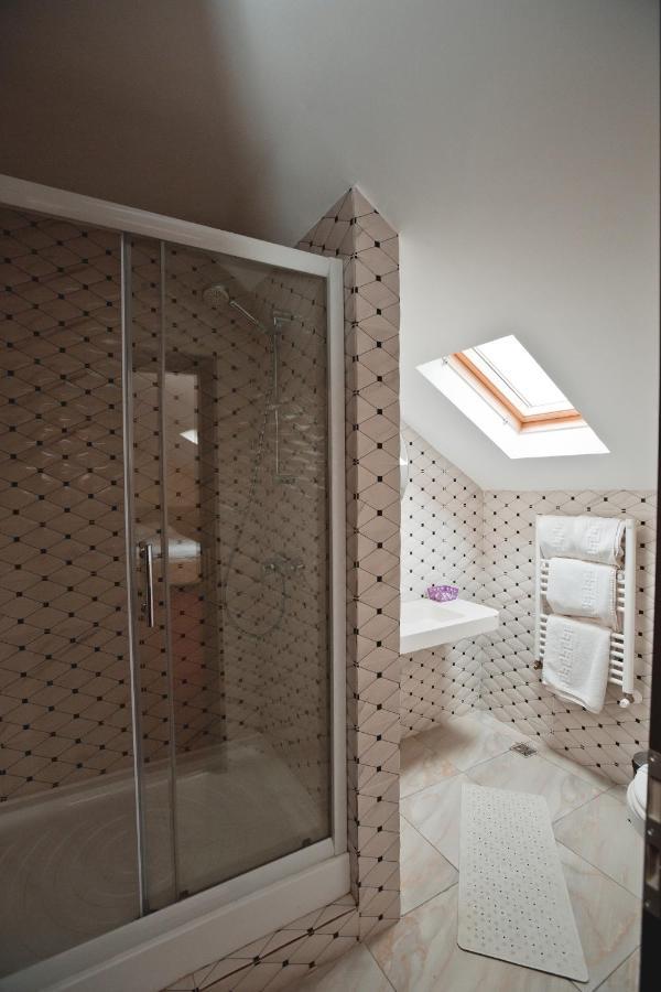 Hotel Evergreen أمارا المظهر الخارجي الصورة
