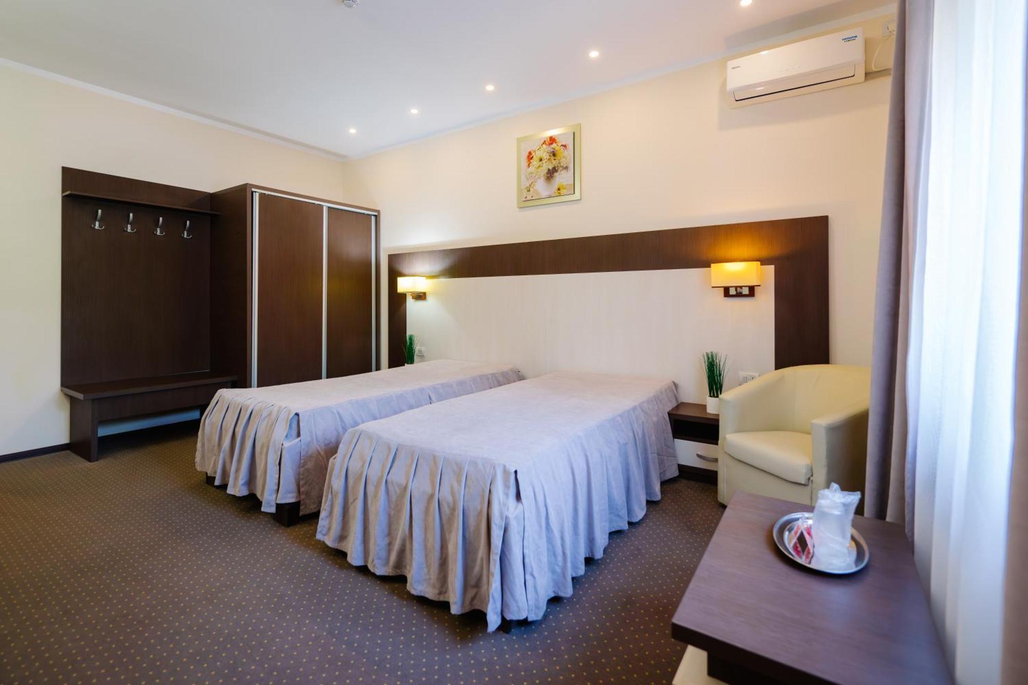 Hotel Evergreen أمارا المظهر الخارجي الصورة