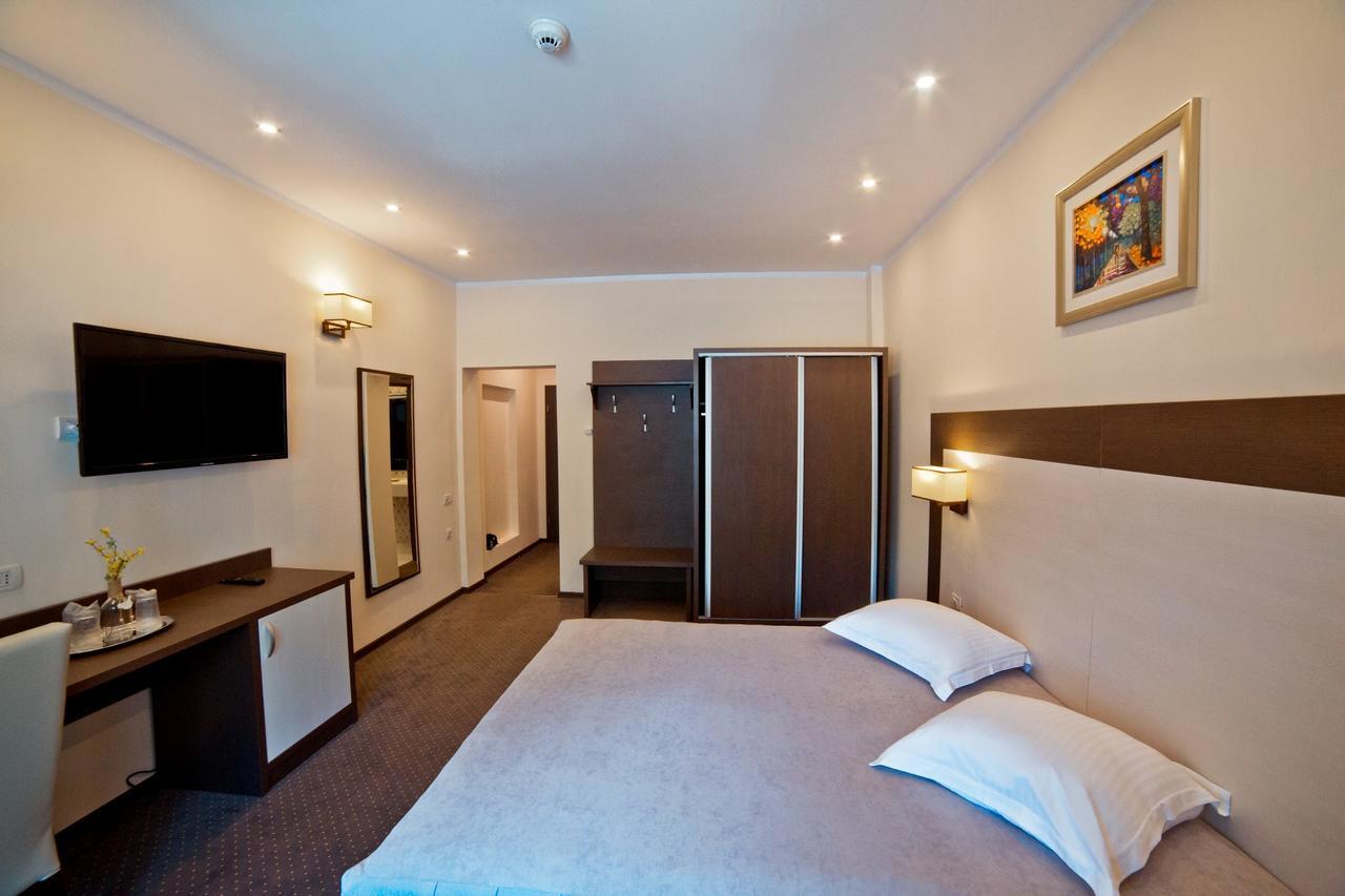 Hotel Evergreen أمارا المظهر الخارجي الصورة