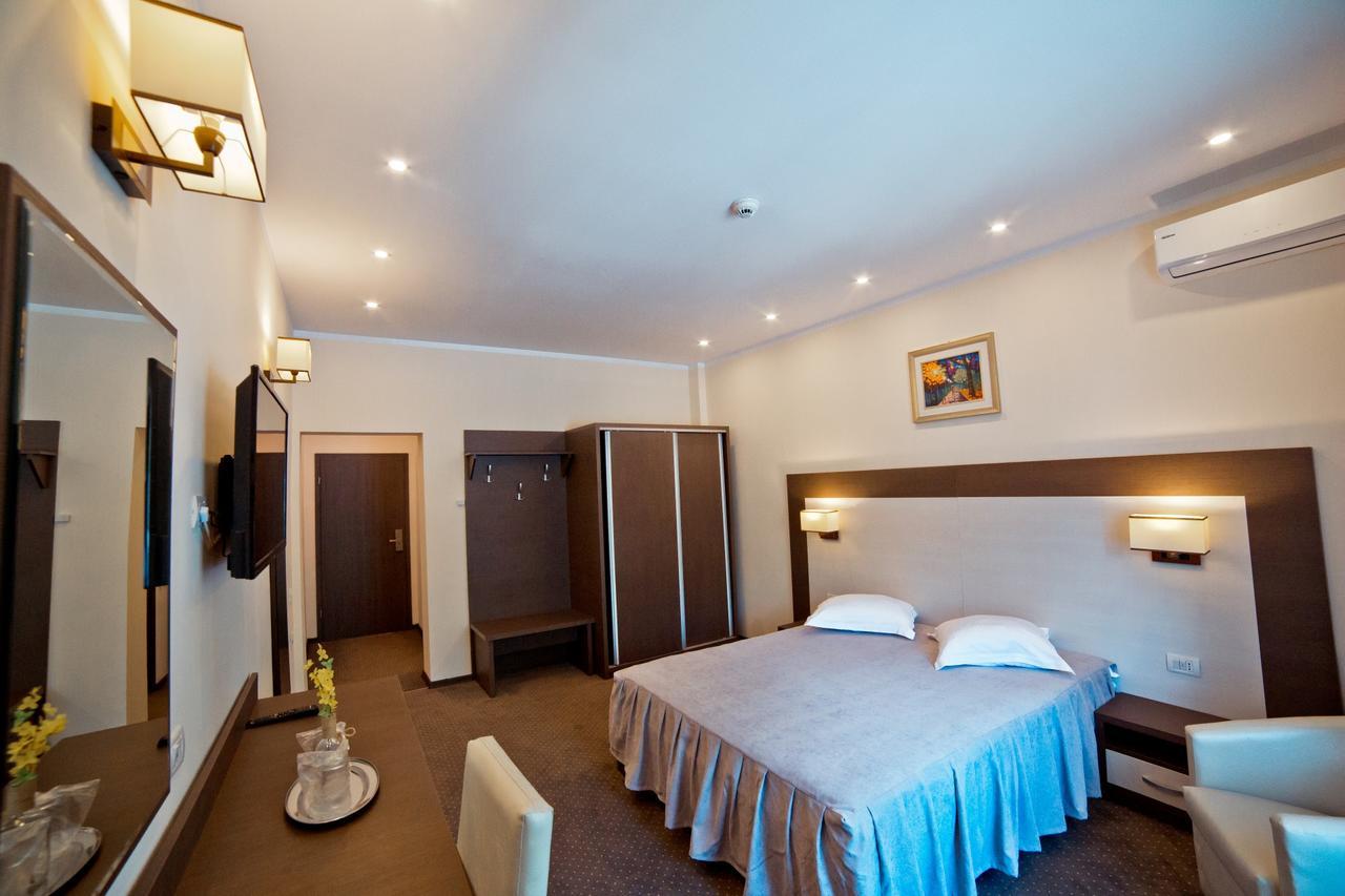 Hotel Evergreen أمارا المظهر الخارجي الصورة